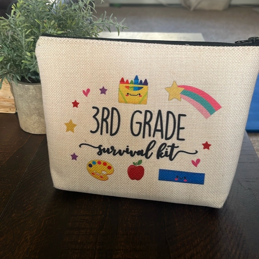 3rd grade survival kit bag 🍎✏️